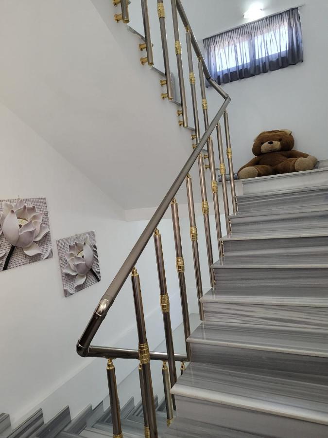 Italian Style Apartment Durrës Kültér fotó